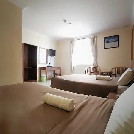 Tropicana Hotel Gemas Bagian luar foto