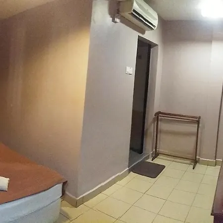 Tropicana Hotel Gemas Bagian luar foto