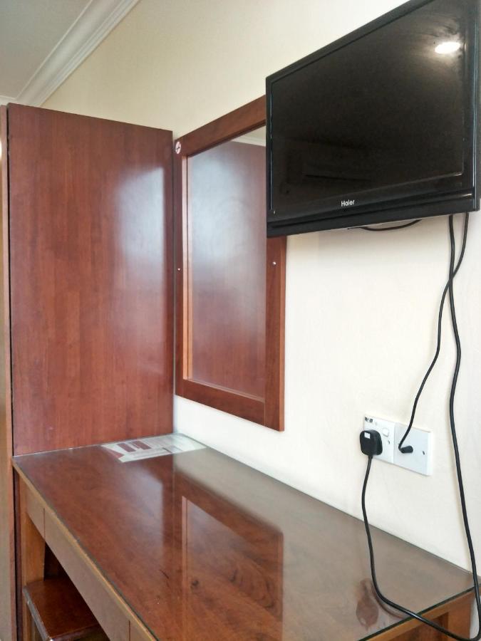 Tropicana Hotel Gemas