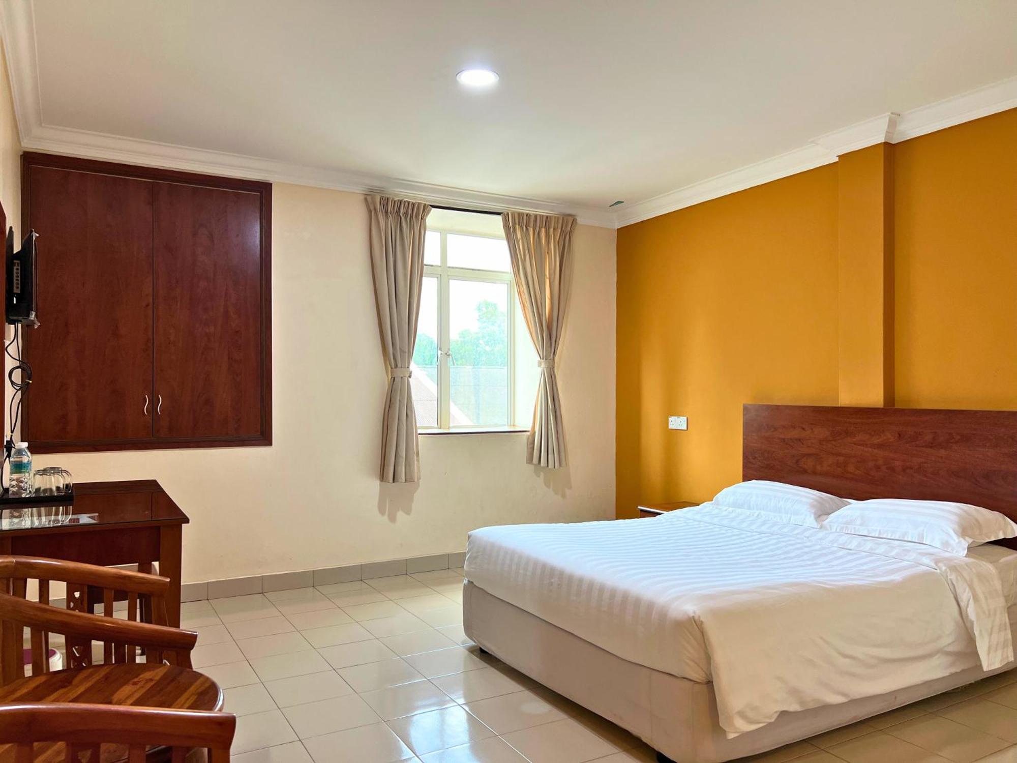 Hotel Tropicana
