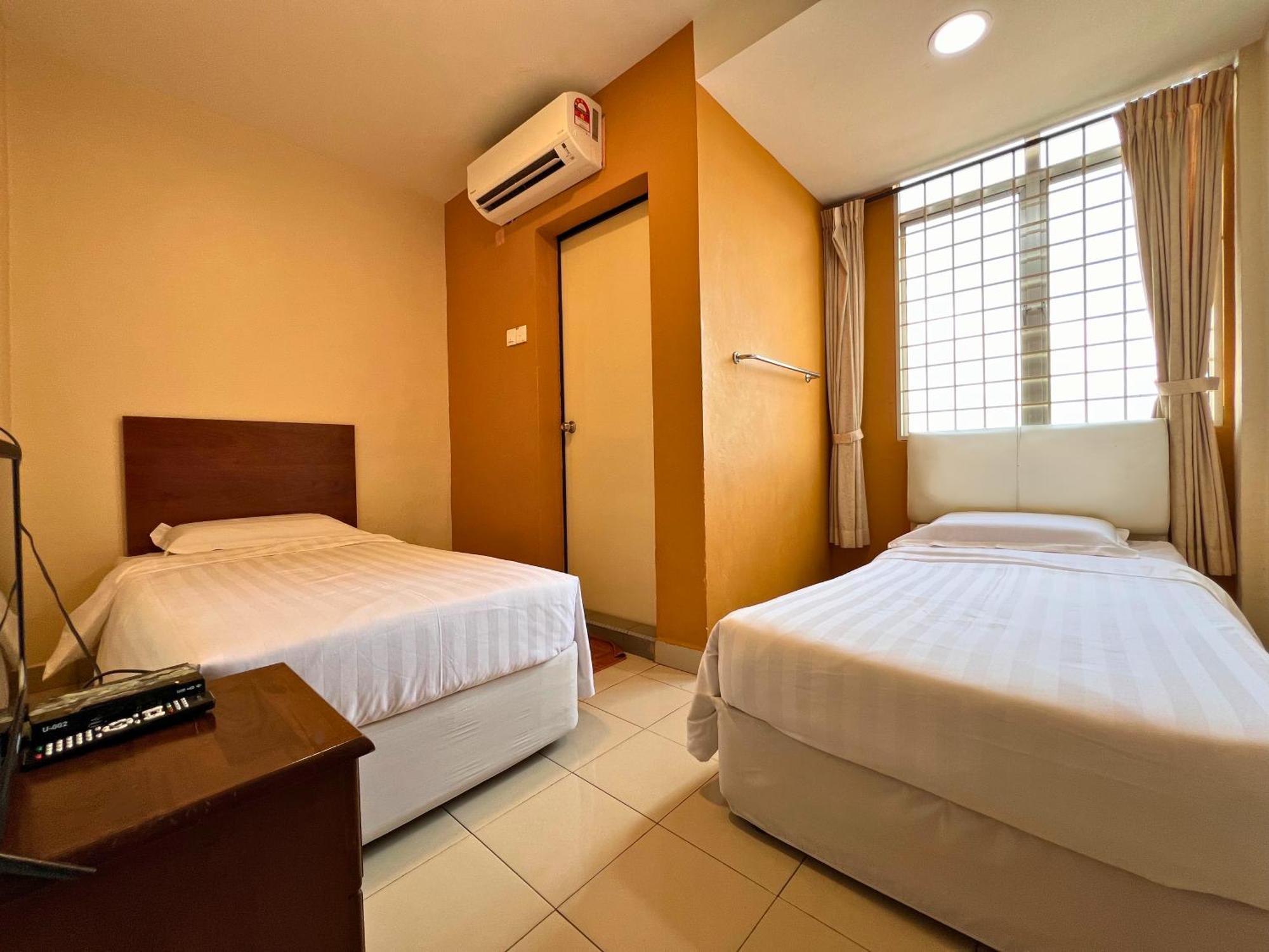 Hotel Tropicana