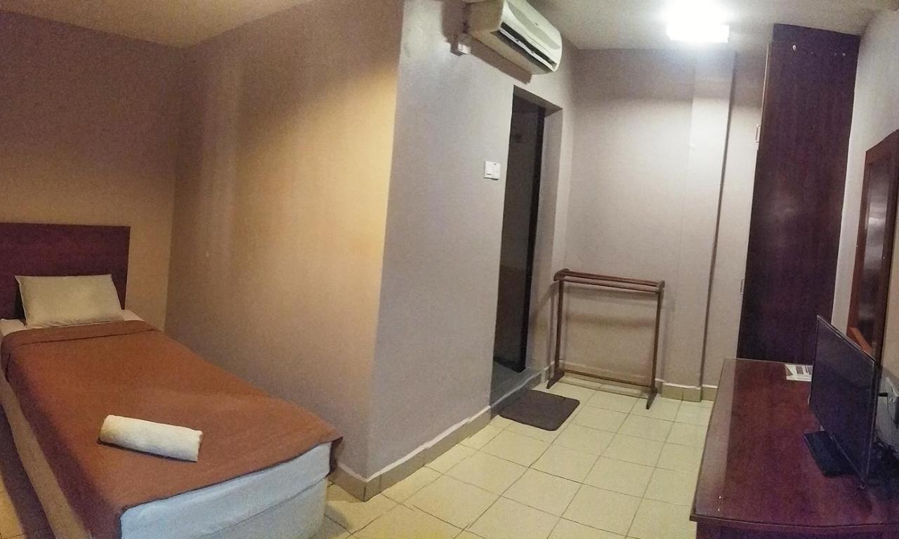 Tropicana 2* Gemas